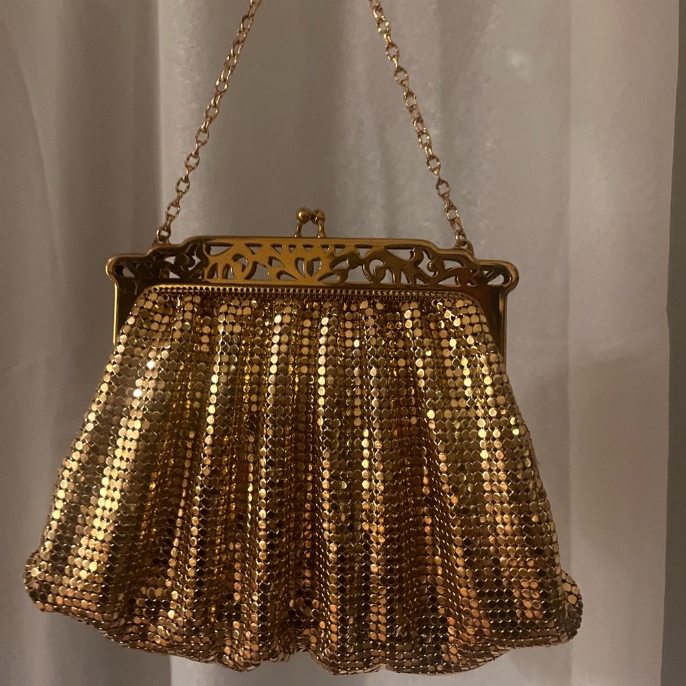 Vintage Whiting & Davis gold purse